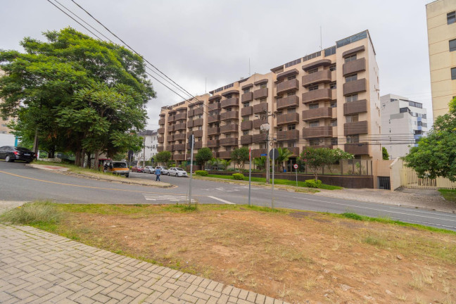 Apartamento com 3 Quartos para Alugar, 91 m² em água Verde - Curitiba