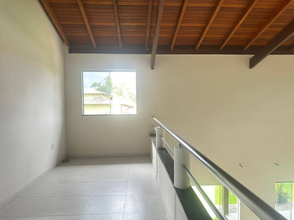 Imagem Casa com 4 Quartos para Alugar,  em Outeiro Da Glória - Porto Seguro