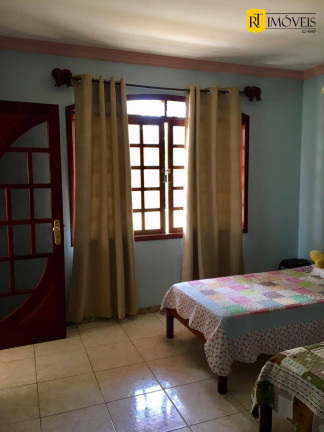 Imagem Casa com 4 Quartos à Venda, 400 m² em Parque Hotel - Araruama Imagem Casa com 4 Quartos à Venda, 400 m² em Parque Hotel - Araruama