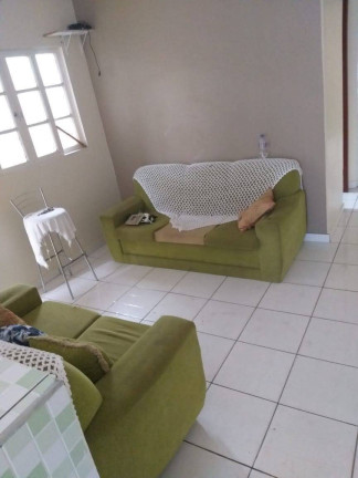 Casa com 2 Quartos à Venda,  em Mongaguá