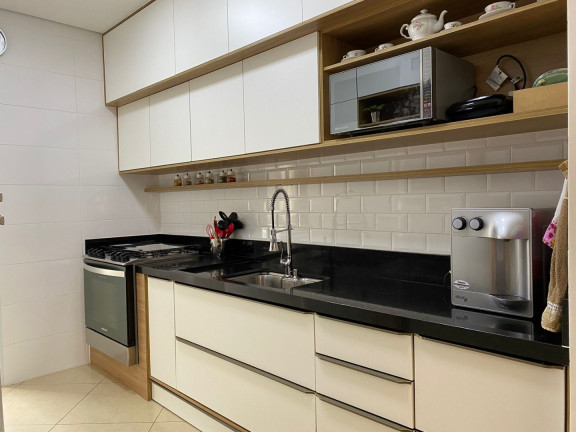 Imagem Imóvel com 2 Quartos à Venda, 110 m² em Cambuí - Campinas Imagem Imóvel com 2 Quartos à Venda, 110 m² em Cambuí - Campinas