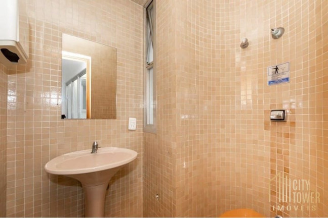 Imagem Casa com 3 Quartos à Venda, 563 m² em Aclimação - São Paulo