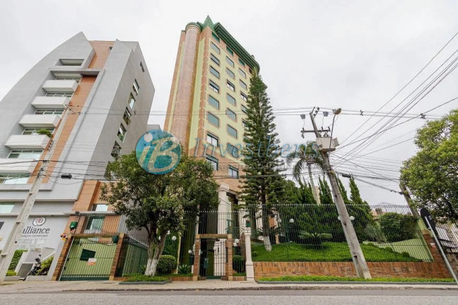 Apartamento com 3 Quartos à Venda, 149 m² em Centro - Curitiba