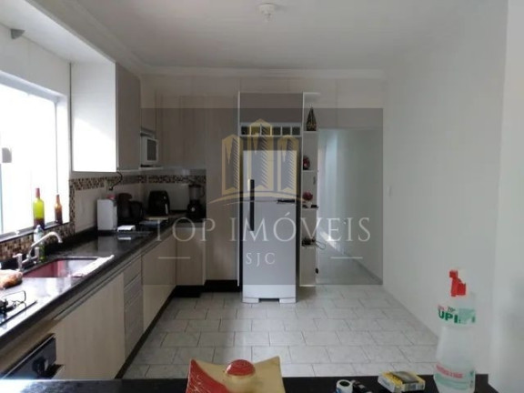 Sobrado com 3 Quartos à Venda, 160 m² em Jardim São José Leste - São José Dos Campos