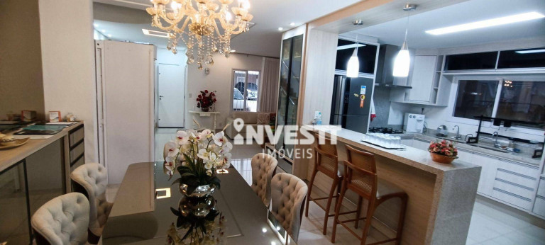 Imagem Sobrado com 4 Quartos à Venda, 233 m² em Parque Amazônia - Goiânia