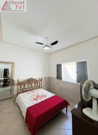 Imagem Casa com 2 Quartos à Venda, 64 m² em Maracanã - Praia Grande