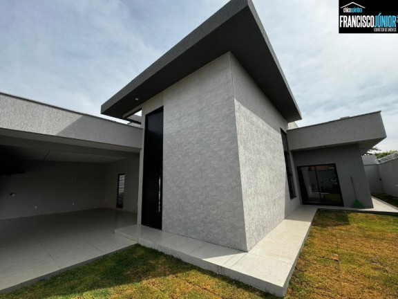 Imagem Casa com 3 Quartos à Venda, 382 m² em Setor Dos Funcionários - Goiânia