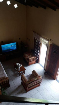 Imagem Casa com 2 Quartos à Venda, 115 m² em Rubem Berta - Porto Alegre