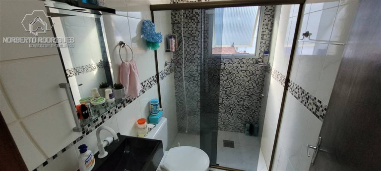 Imagem Apartamento com 2 Quartos à Venda, 75 m² em Guilhermina - Praia Grande