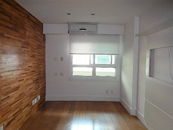 Imagem Apartamento com 3 Quartos à Venda, em Lagoa - Rio De Janeiro Imagem Apartamento com 3 Quartos à Venda, em Lagoa - Rio De Janeiro