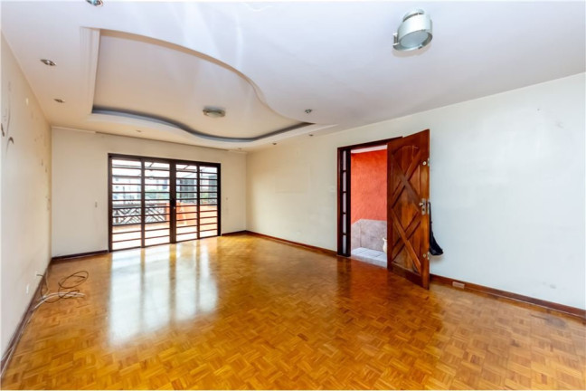 Casa com 3 Quartos à Venda, 230 m² em Jabaquara - São Paulo