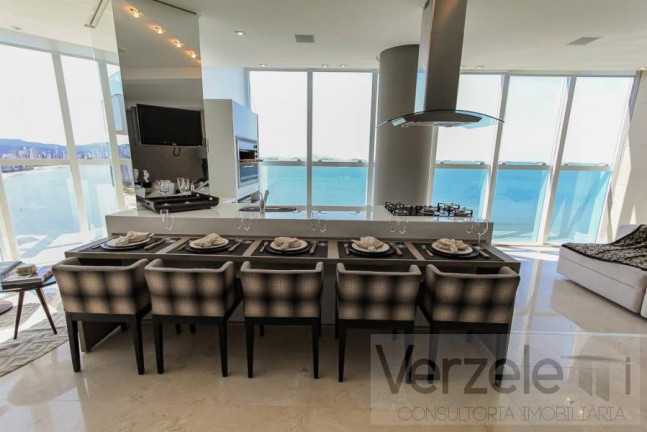 Imagem Apartamento com 4 Quartos à Venda, 330 m² em Centro - Balneário Camboriú