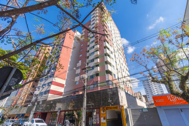 Apartamento com 1 Quarto para Alugar, 18 m² em Centro - Curitiba