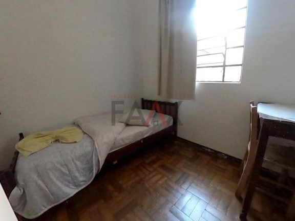 Imagem Apartamento com 21 Quartos à Venda, 644 m² em Centro - Guarapuava