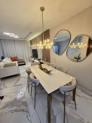 Casa com 3 Quartos à Venda, 135 m² em Colina De Laranjeiras - Serra