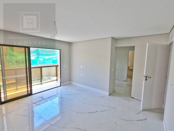 Imagem Casa de Condomínio com 3 Quartos à Venda, 322 m² em Coaçu - Eusébio