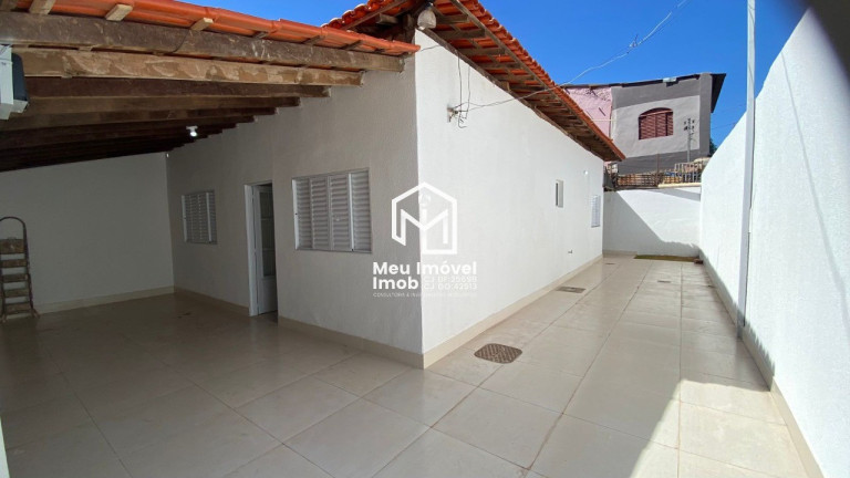 Imagem Casa com 2 Quartos à Venda, 150 m² em Samambaia Norte (samambaia) - Brasília