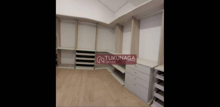 Imagem Sobrado com 4 Quartos à Venda, 400 m² em Caputera - Arujá Imagem Sobrado com 4 Quartos à Venda, 400 m² em Caputera - Arujá
