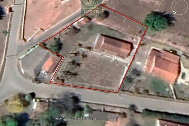 Imagem Casa com 3 Quartos à Venda, 3.000 m²