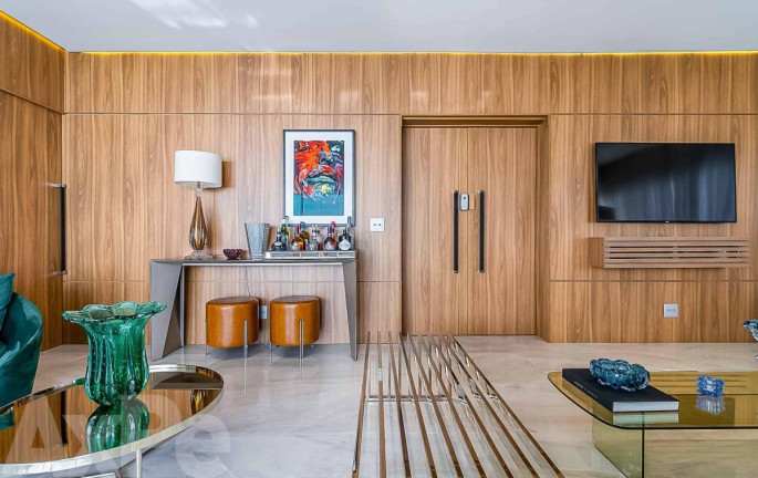 Imagem Cobertura com 4 Quartos à Venda, 272 m²