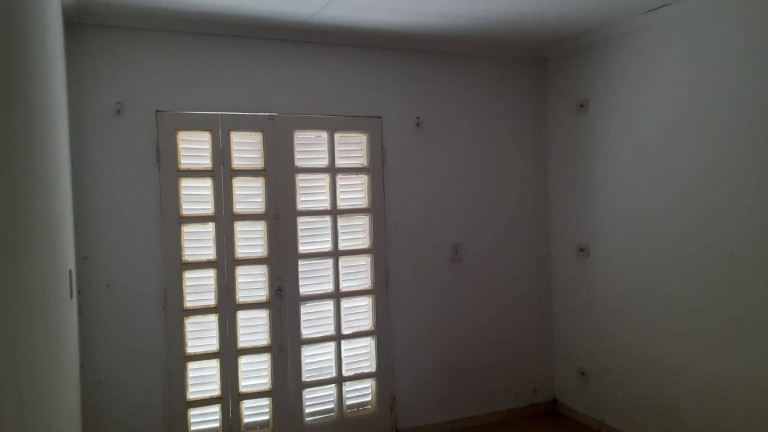 Terreno à Venda, 250 m² em Bela Vista - Osasco