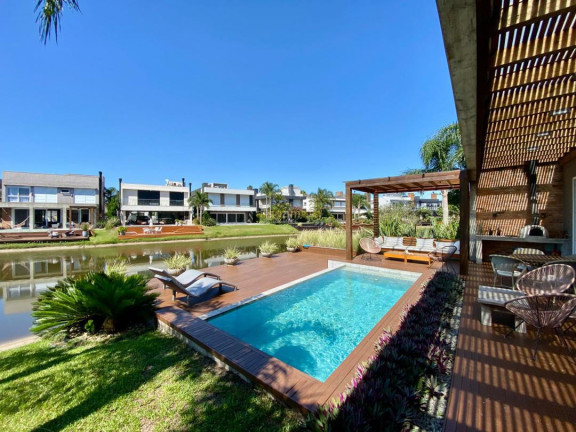 Imagem Casa com 5 Quartos à Venda, 375 m² em Condominio Malibu Beach Residence - Xangri-lá Imagem Casa com 5 Quartos à Venda, 375 m² em Condominio Malibu Beach Residence - Xangri-lá