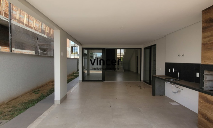 Imagem Casa com 4 Quartos à Venda, 302 m² em Residencial Goiânia Golfe Clube - Goiânia
