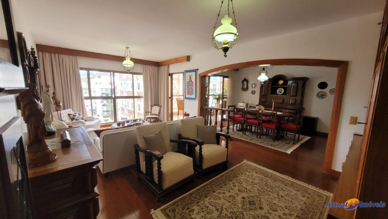 Imagem Imóvel com 4 Quartos à Venda, 257 m² em Agriões - Teresópolis Imagem Imóvel com 4 Quartos à Venda, 257 m² em Agriões - Teresópolis