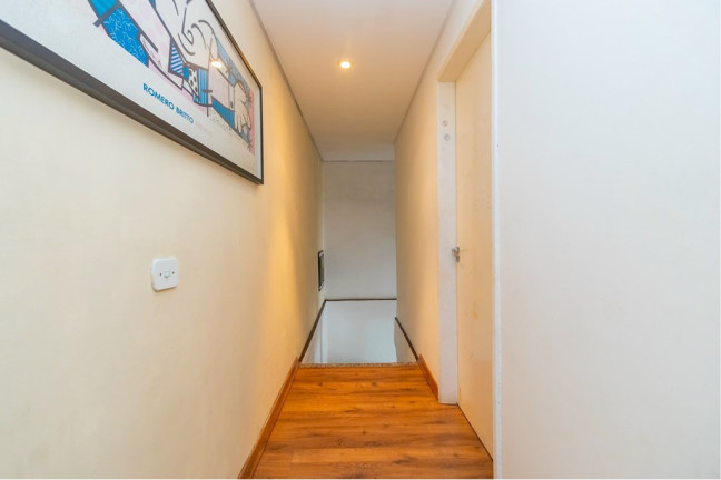 Imagem Casa com 6 Quartos à Venda, 344 m² em Santa Quitéria - Curitiba Imagem Casa com 6 Quartos à Venda, 344 m² em Santa Quitéria - Curitiba