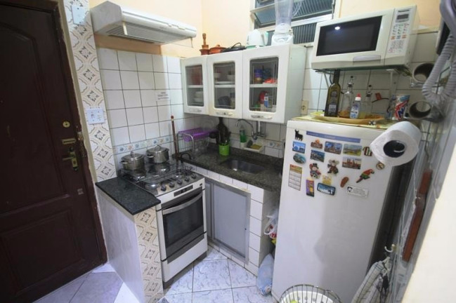 Imagem Apartamento com 1 Quarto para Temporada, 35 m² em Copacabana - Rio De Janeiro
