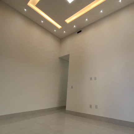 Imagem Imóvel com
3 Quartos à Venda, 124 m² em
Jardim Ipiranga -
Aparecida De Goiania Imagem Imóvel com
3 Quartos à Venda, 124 m² em
Jardim Ipiranga -
Aparecida De Goiania