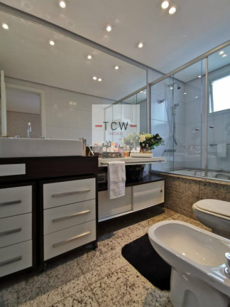 Imagem Apartamento com 3 Quartos à Venda, 198 m² em Brooklin Novo - São Paulo Imagem Apartamento com 3 Quartos à Venda, 198 m² em Brooklin Novo - São Paulo
