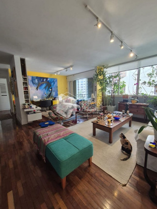 Apartamento com 2 Quartos à Venda, 128 m² em Vila Nova Conceição - São Paulo