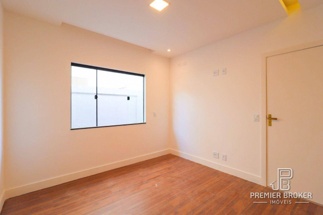Imagem Casa com 3 Quartos à Venda, 136 m² em Albuquerque - Teresópolis Imagem Casa com 3 Quartos à Venda, 136 m² em Albuquerque - Teresópolis