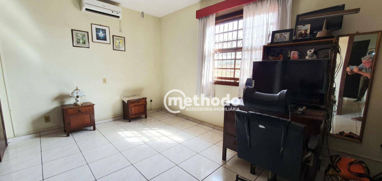Imagem Casa com 3 Quartos à Venda, 244 m² em Jardim Bela Vista - Campinas Imagem Casa com 3 Quartos à Venda, 244 m² em Jardim Bela Vista - Campinas