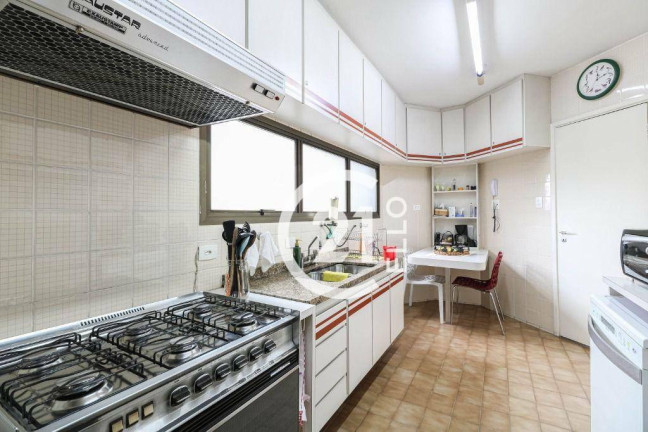 Imagem Apartamento com 4 Quartos à Venda, 173 m² em Itaim Bibi - São Paulo