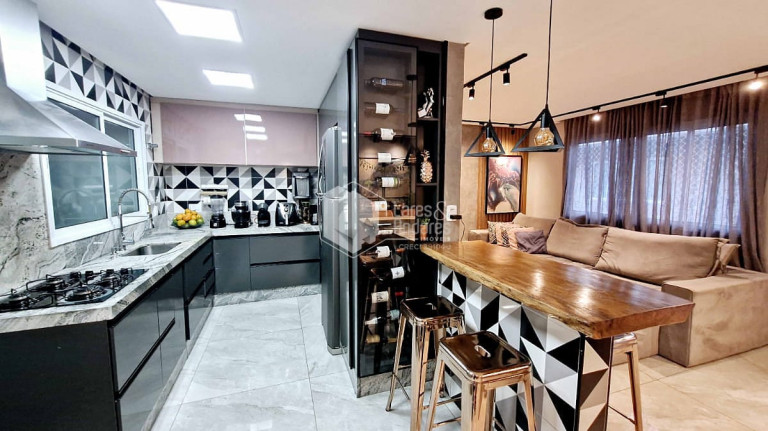 Imagem Casa com 3 Quartos à Venda, 220 m² em Vila Invernada - São Paulo