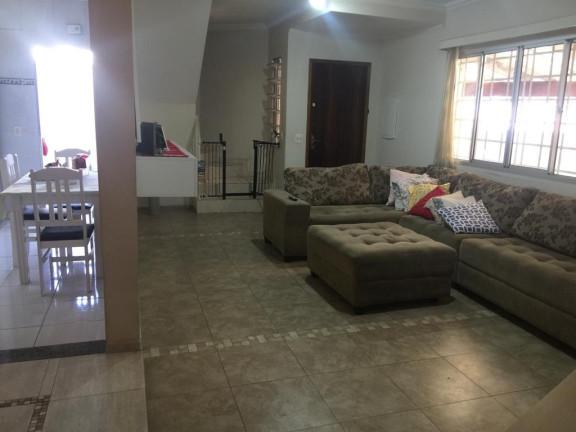 Imagem Casa com 3 Quartos à Venda, 200 m² em Jardim Taboão - São Paulo