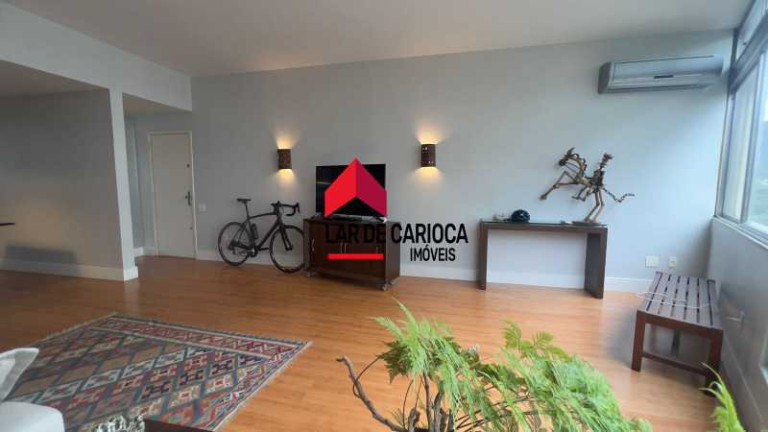 Imagem Apartamento com 3 Quartos à Venda, 153 m² em Leblon - Rio De Janeiro Imagem Apartamento com 3 Quartos à Venda, 153 m² em Leblon - Rio De Janeiro