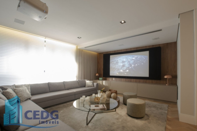 Imagem Apartamento com 3 Quartos à Venda, 230 m² em Cabral - Curitiba