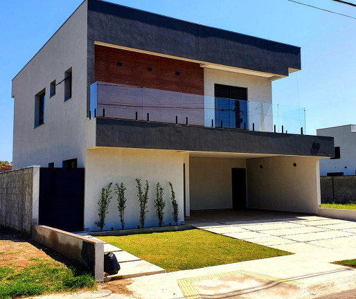 Casa com 4 Quartos à Venda, 207 m² em Residencial Novo Horizonte - Taubaté