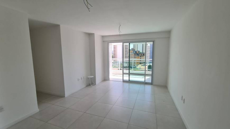 Imagem Apartamento com 3 Quartos à Venda, 90 m²em Guararapes - Fortaleza