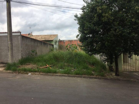 Terreno à Venda, 200 m² em Jardim Flora - Araçoiaba Da Serra