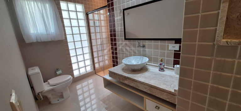 Imagem Casa com 5 Quartos à Venda, 1.070 m² em Bougainvillee V - Peruíbe