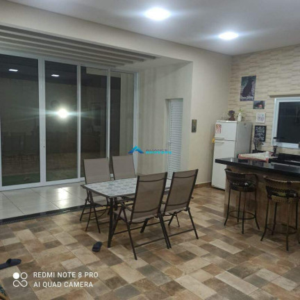 Imagem Casa com 3 Quartos para Alugar, 230 m² em Santa Isabel - Louveira Imagem Casa com 3 Quartos para Alugar, 230 m² em Santa Isabel - Louveira