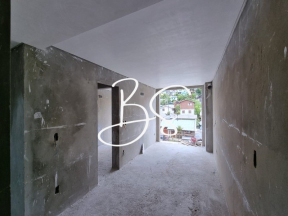 Imagem Apartamento com 2 Quartos à Venda, 72 m² em Piratini - Gramado