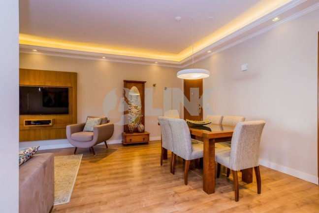 Imagem Apartamento com 3 Quartos à Venda, 131 m² em Bela Vista - Porto Alegre