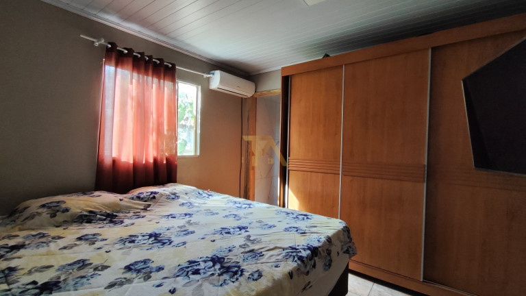 Imagem Imóvel com 3 Quartos à Venda, em Araçatuba - Imbituba Imagem Imóvel com 3 Quartos à Venda, em Araçatuba - Imbituba