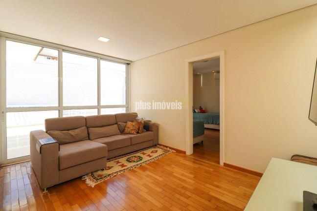 Imagem Casa com 4 Quartos à Venda, 437 m² em Vila Inah - São Paulo