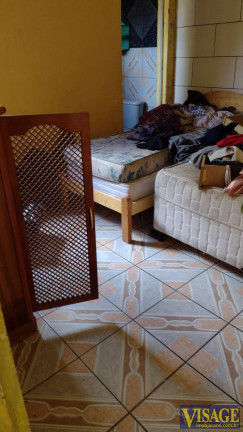 Imagem Casa com 1 Quarto à Venda, em Pq. Santo Antonio - Jacareí Imagem Casa com 1 Quarto à Venda, em Pq. Santo Antonio - Jacareí